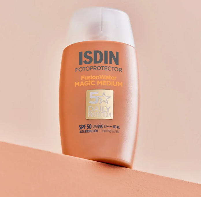 Fusion Water MAGIC COLOR MEDIUM SPF50